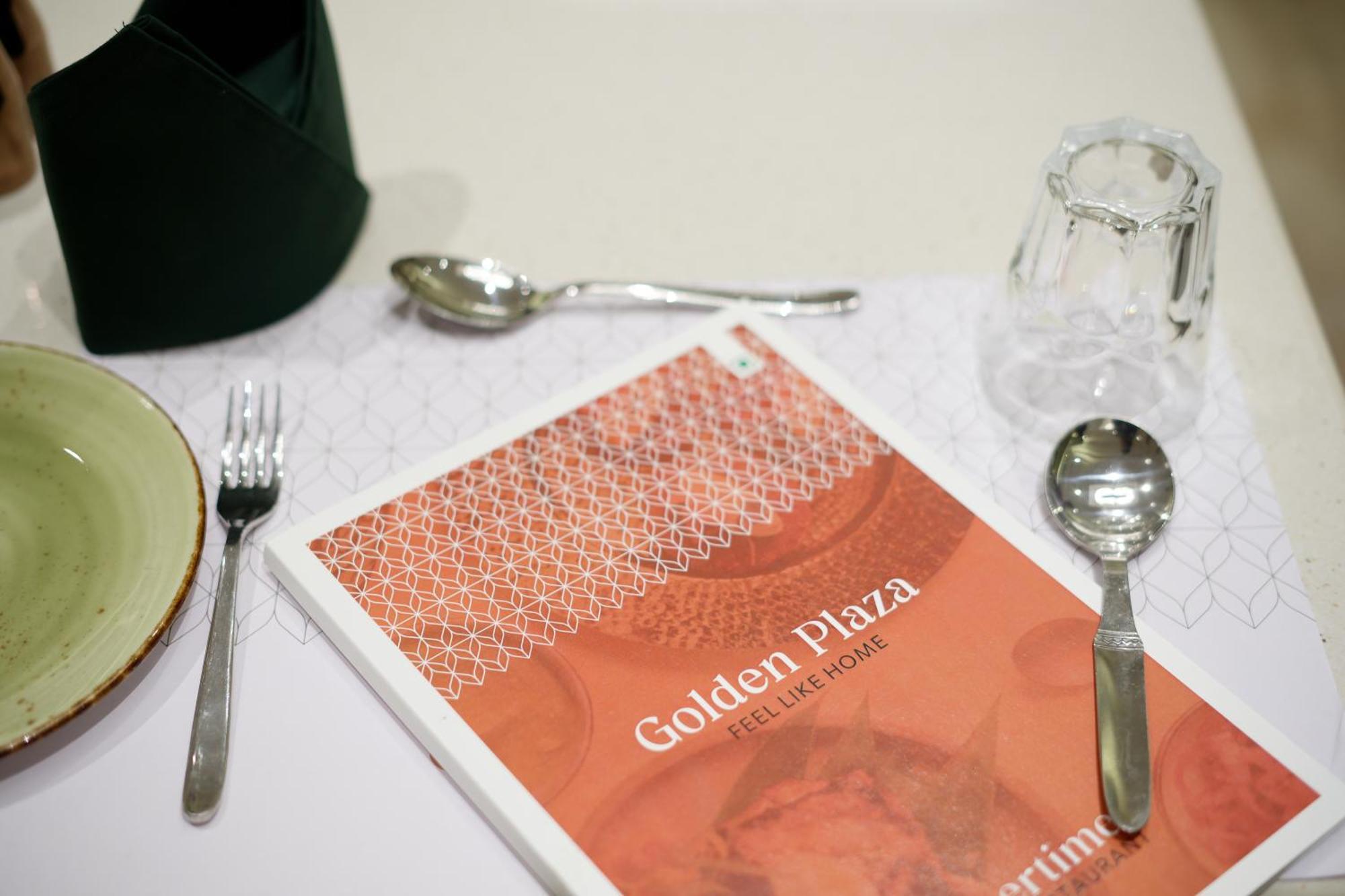 Golden Plaza Ahmedabad Exterior foto
