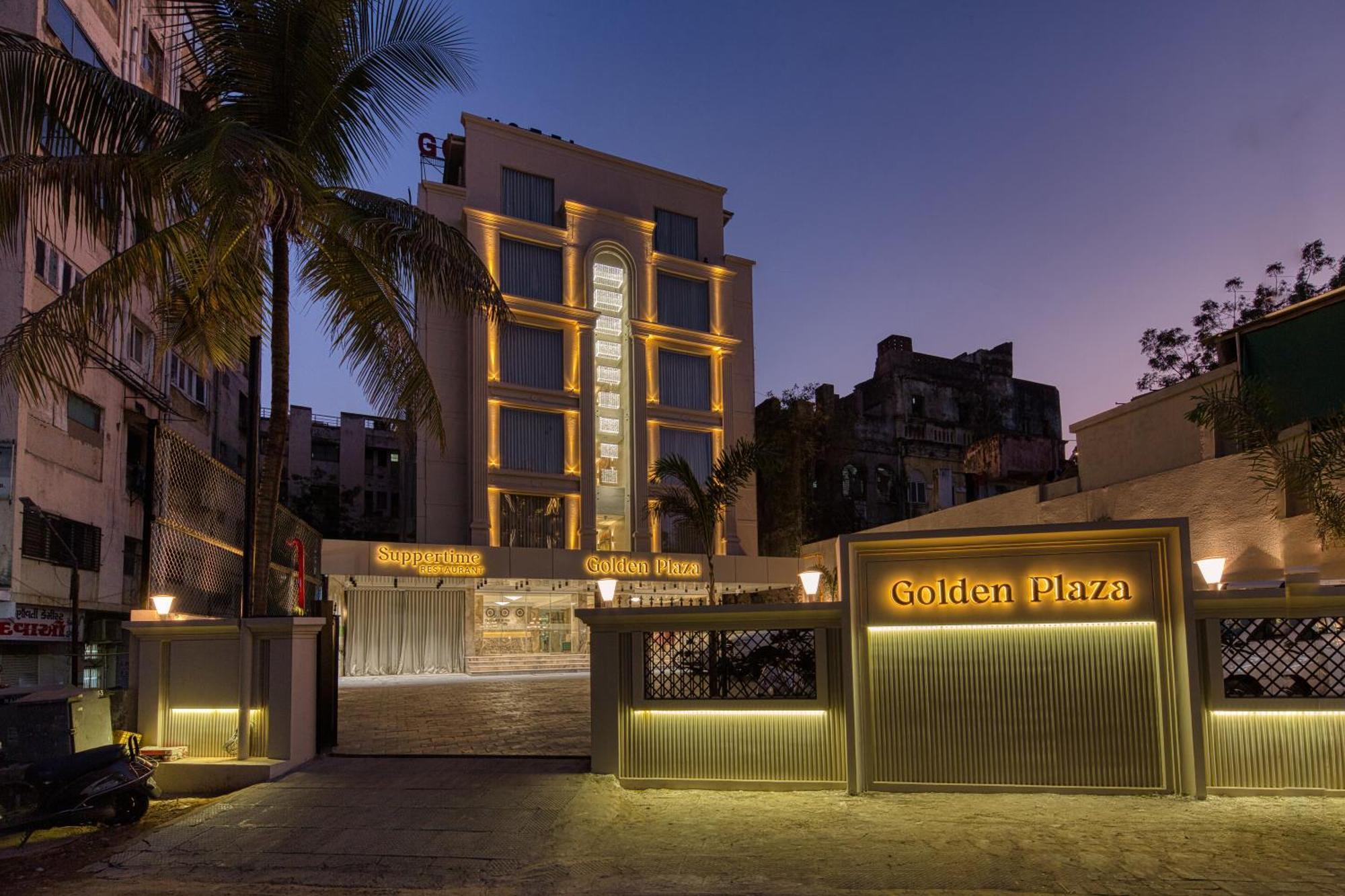 Golden Plaza Ahmedabad Exterior foto